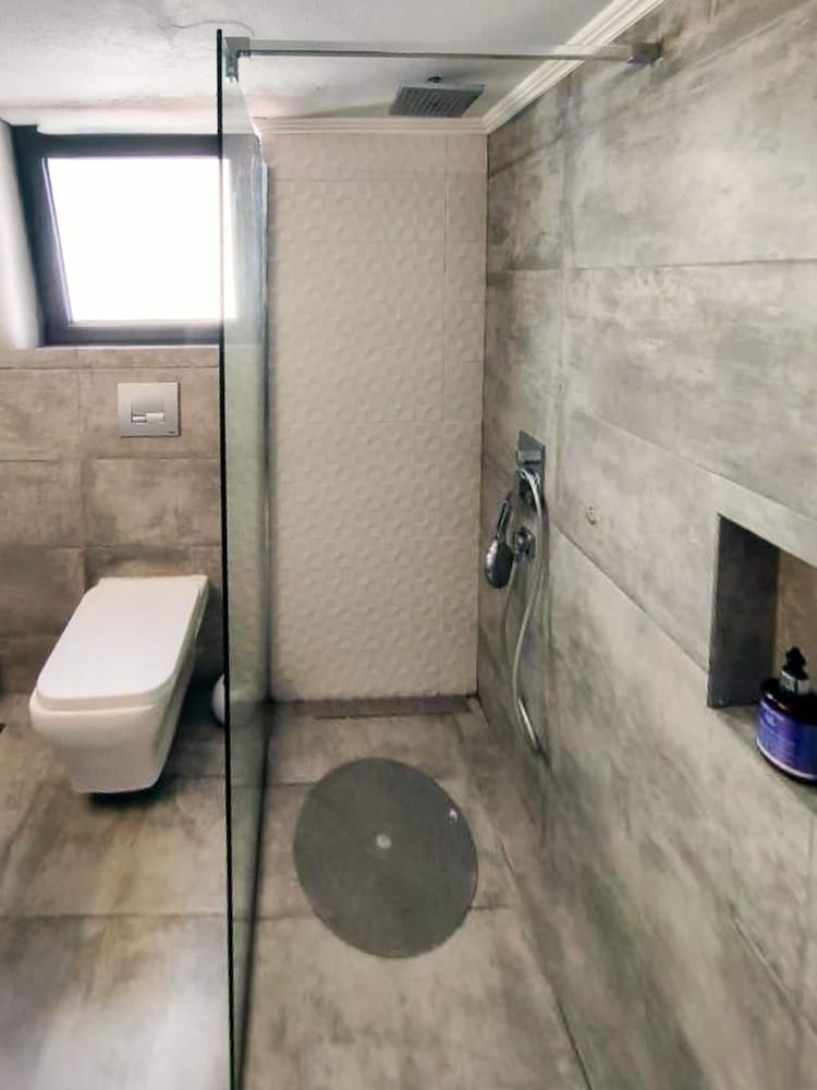 Marilous House - Skyros Beachfront Getaway