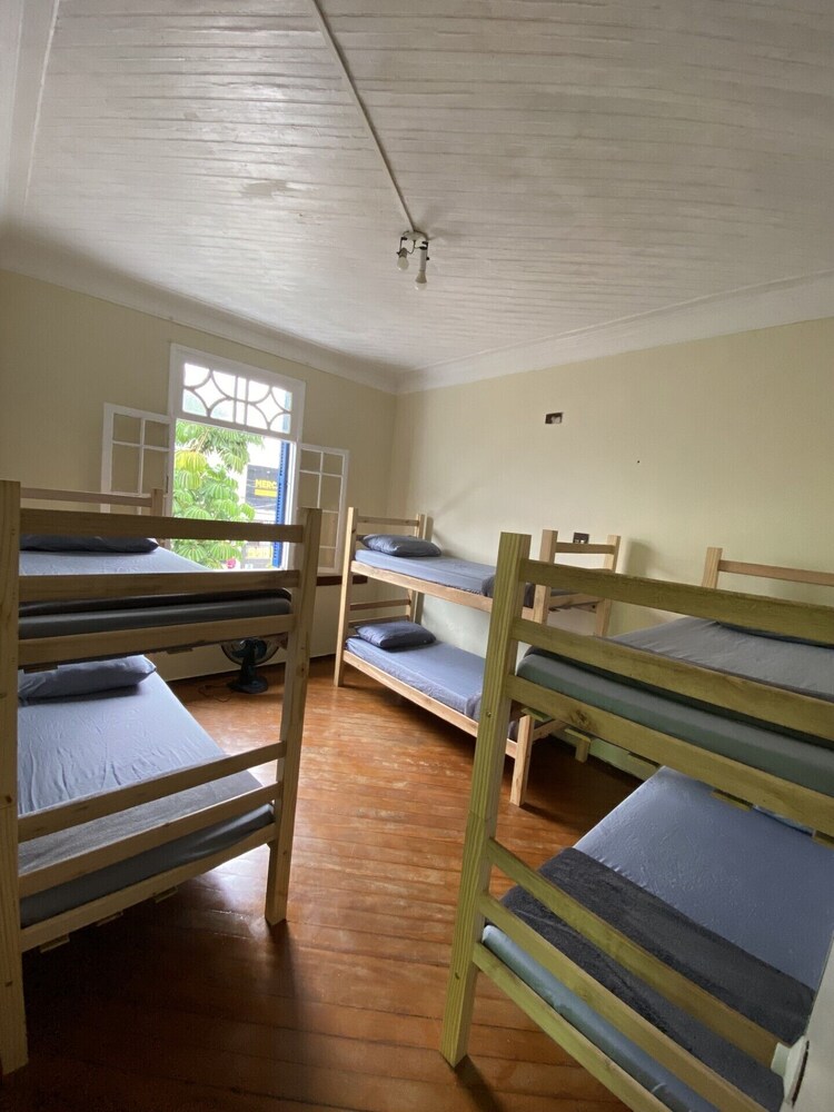 HOSTEL DA VILA