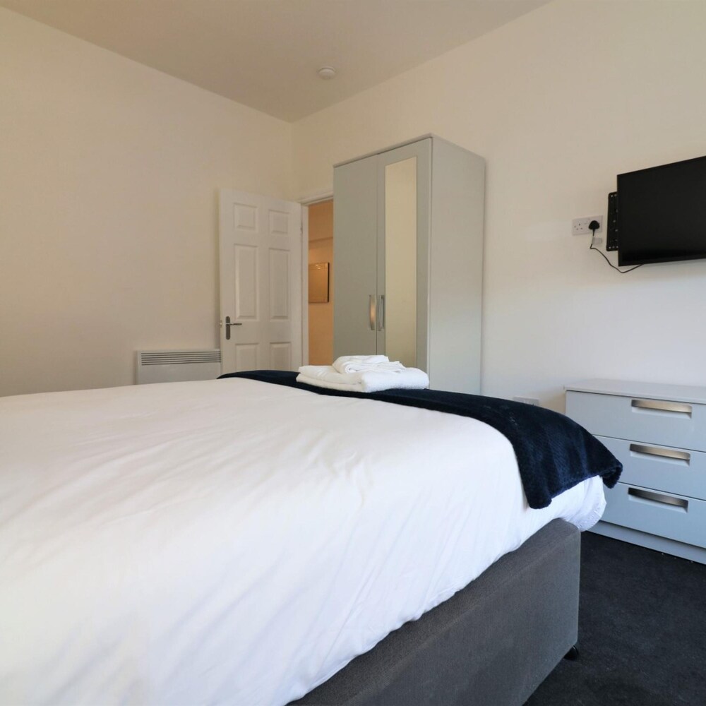 No 9 Bonnet Apartments - 3 Bed