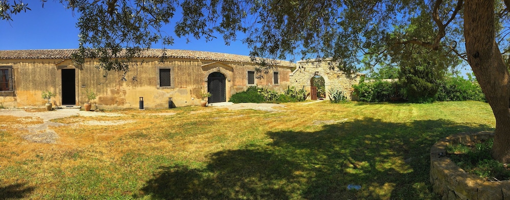 Borgo Alveria