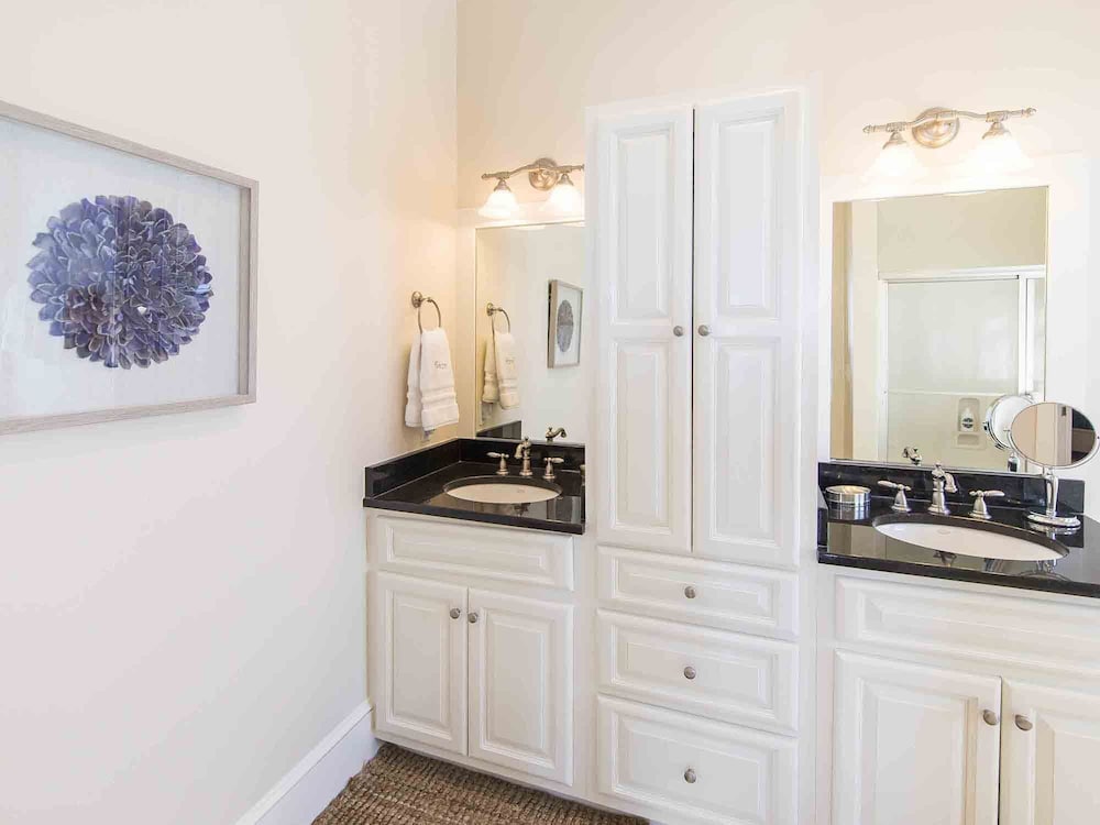 All Decked Out 30A by Southern Vacation Rentals view 3
