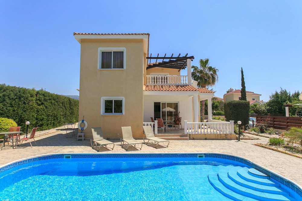 Villa Anastasia Large Private Pool Walk to Beach A C Wifi Car Not Required Eco-friendly - 2400 view 3