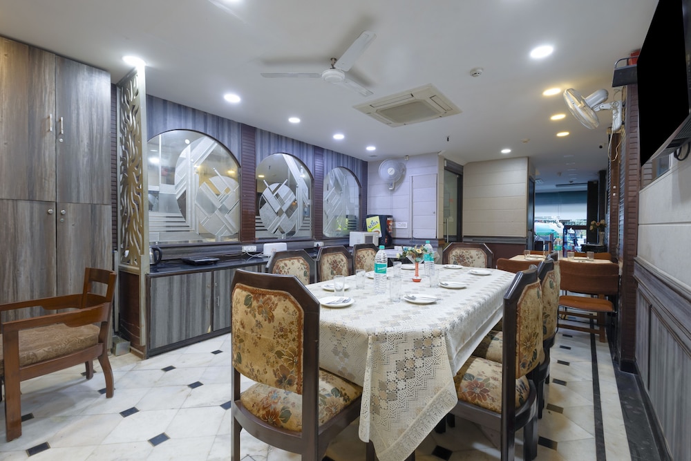 Hotel Amar Inn by Quadis - Lajpat Nagar
