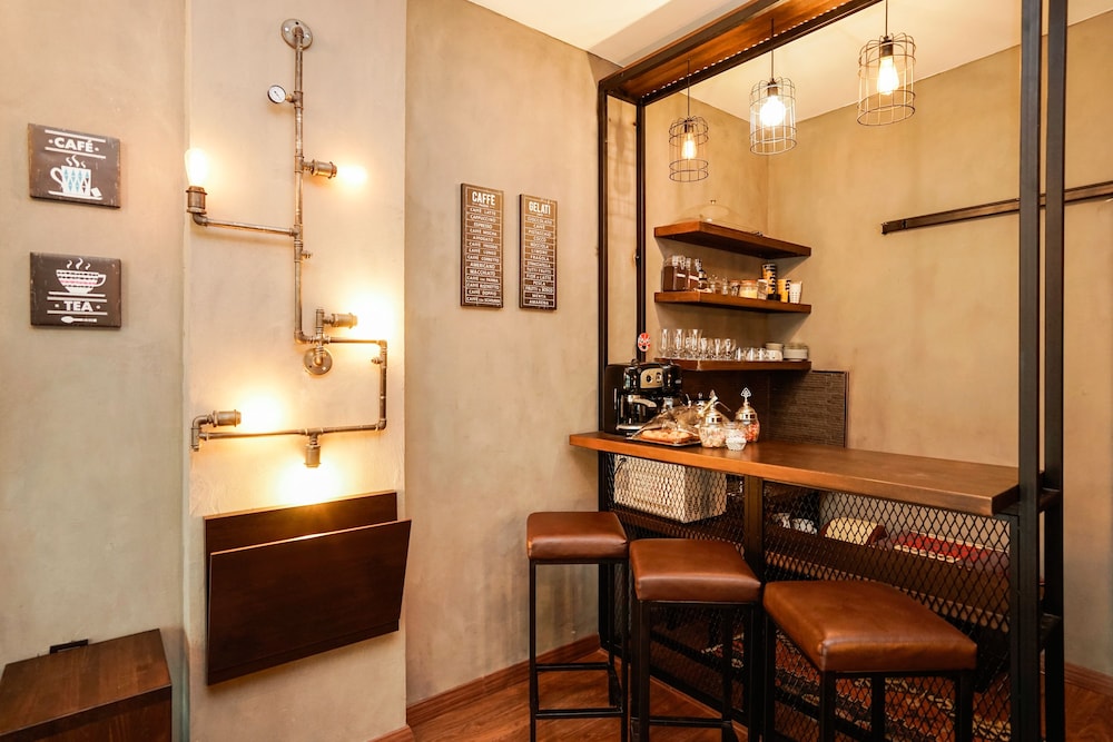 Cube Suitler - Image 11