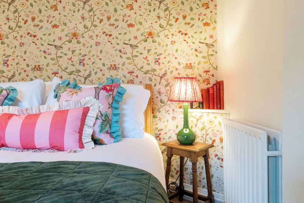 Beautiful 2BD Cottage in the Cotswolds