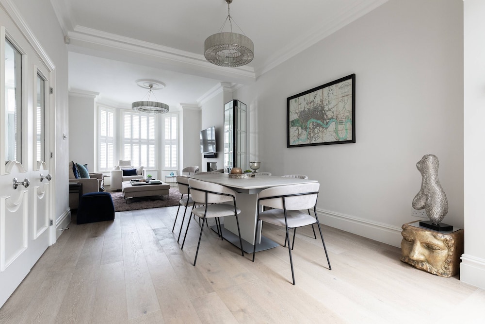 Fentiman Road II by Onefinestay