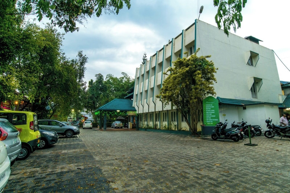 Harithagiri Hotel