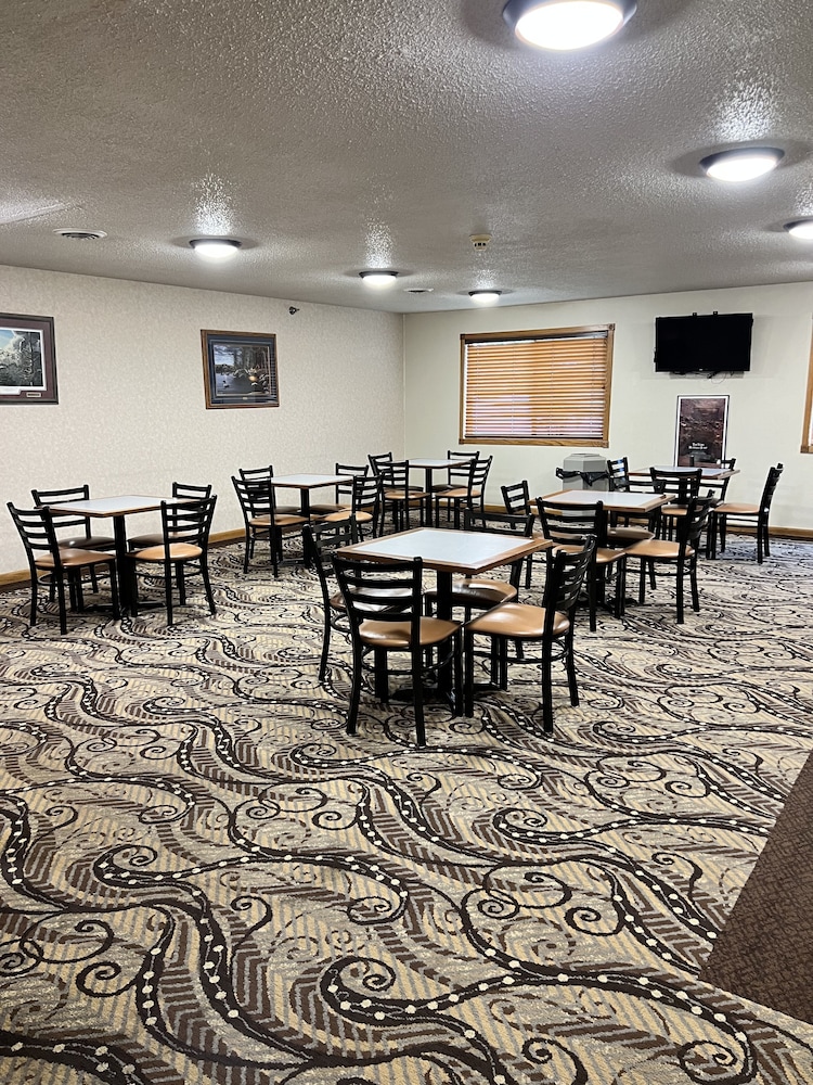 Serena Inn & Suites - Sundance