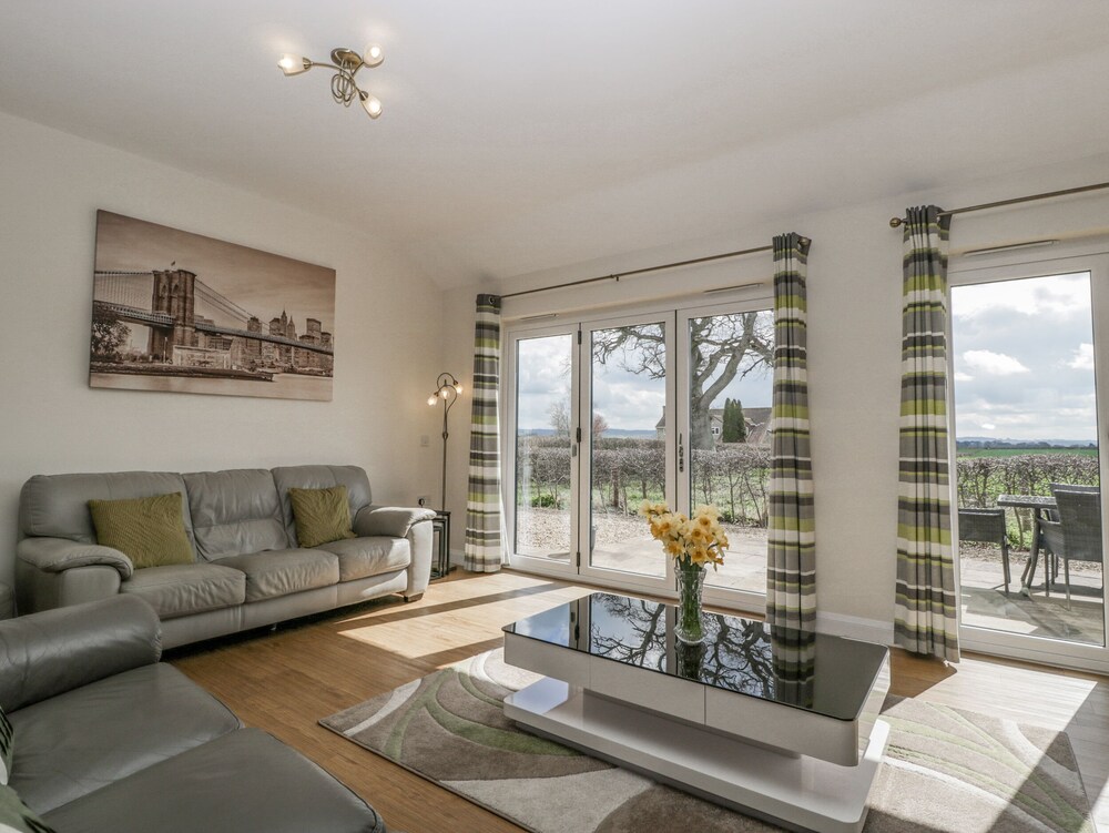 Yeovil Vacations - Rectory Farm Lodge - Property Image 29