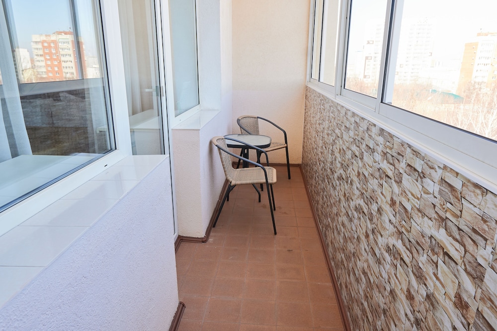 Almaz Hotel