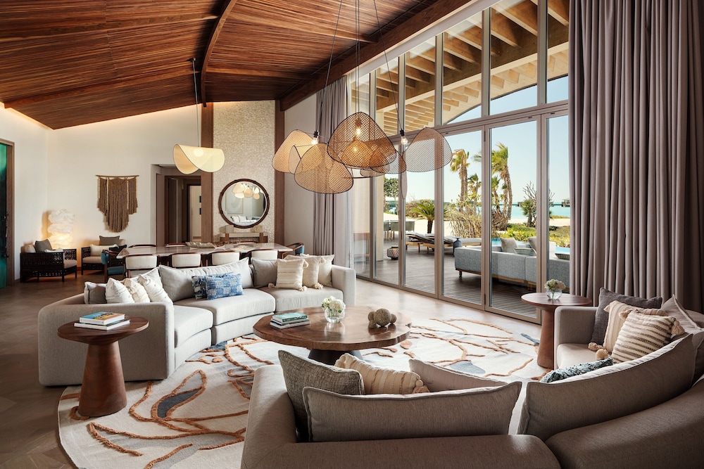 The St. Regis Red Sea Resort 14