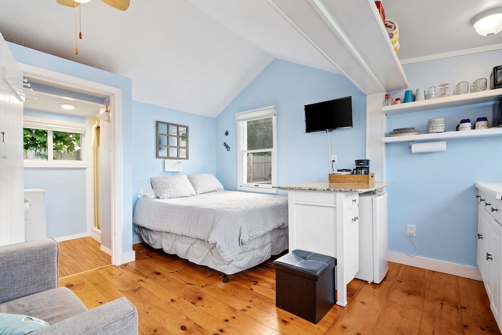 Just Beachy + Shore Delight 2 Cozy Studios