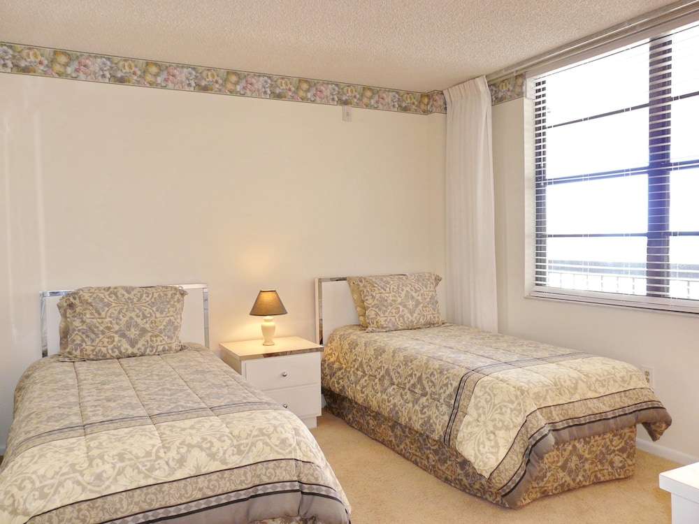 Condo Overlooking Clam Bay With Pool and Beach Access view 3