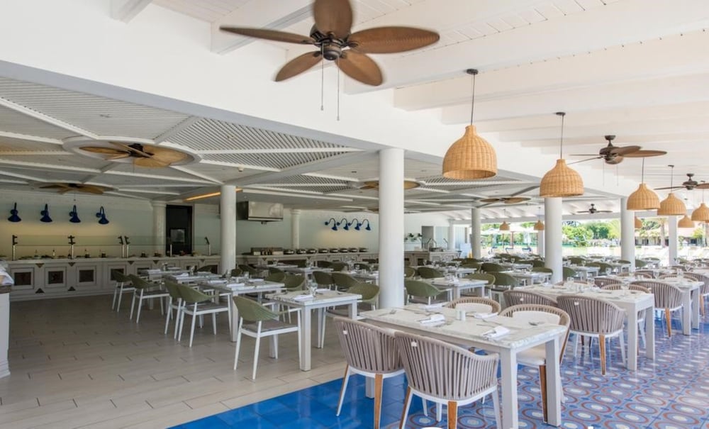 VH Atmosphere - Adults Only - Property Image 5