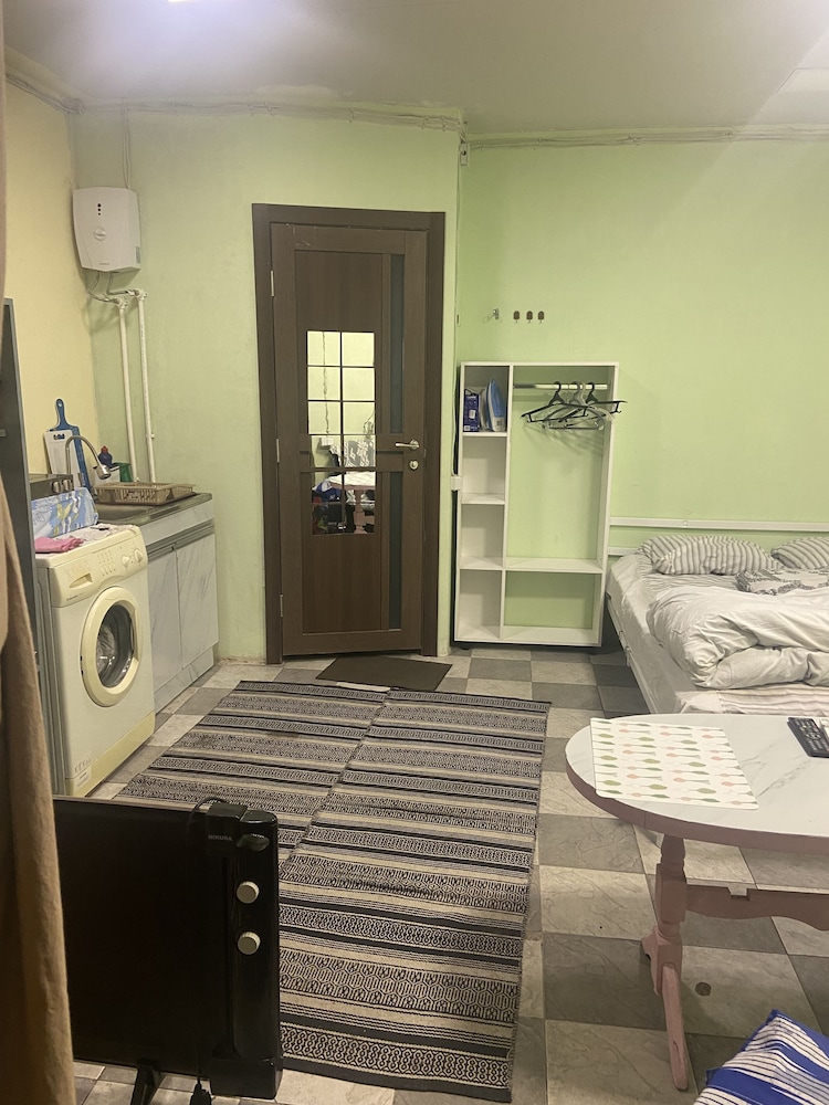 Vahes Family Guest house