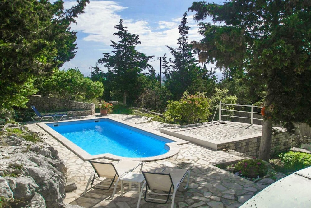 Millers Cottage Large Private Pool A C Wifi - 2497 view 5