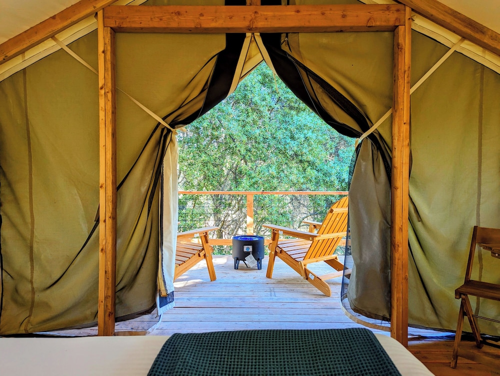 Wildhaven Yosemite Glamping 20
