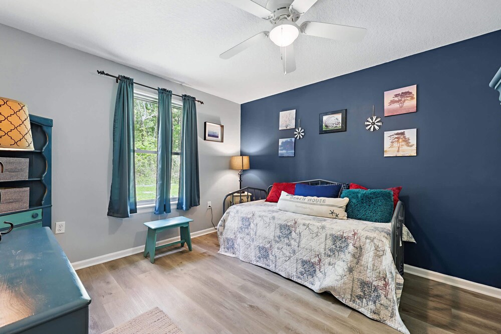 Ocean Blue Haven - Stay for 6!