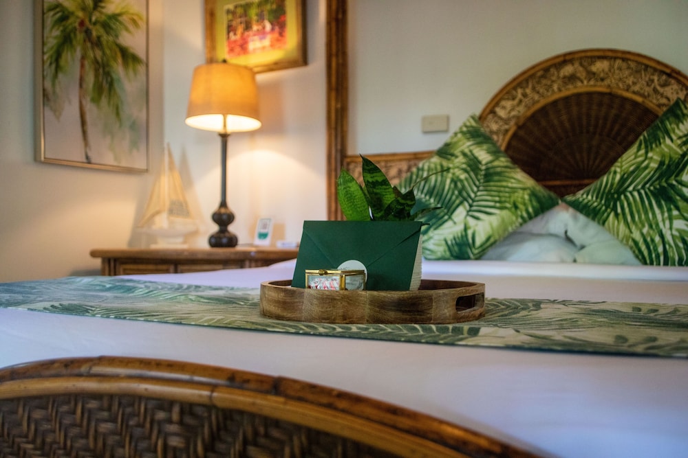 Andrews Inn & Garden Cottages