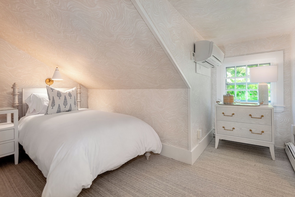Martin House Inn