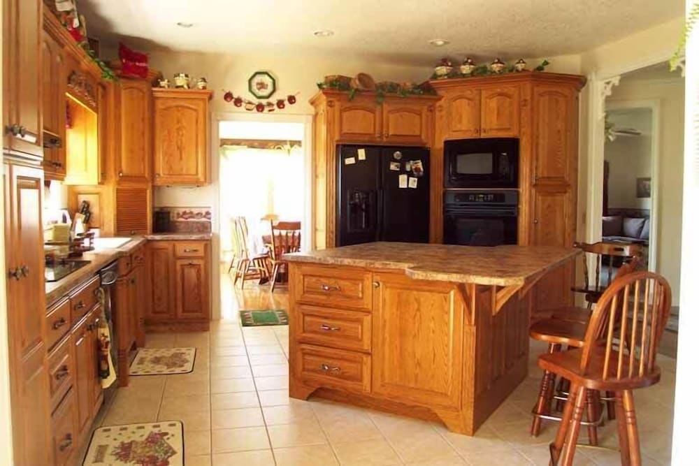 Heritage Homestead Inn