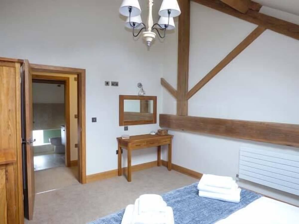 Oak Cottage
