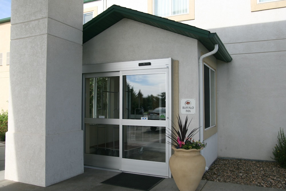 Buffalo Vacations - Buffalo Inn - Property Image 12