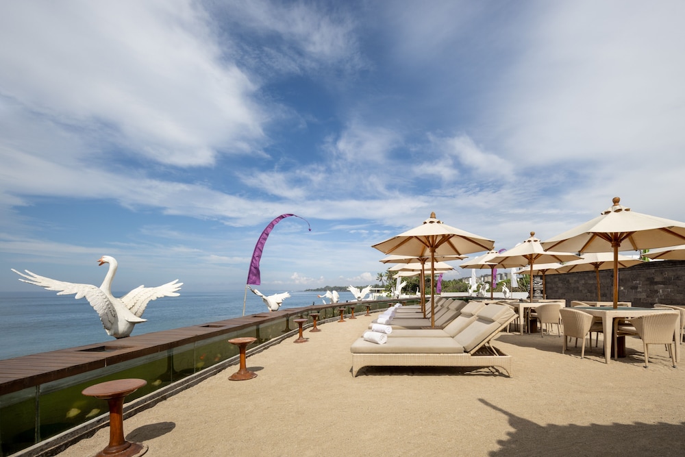 Desa Swan Villas & SPA