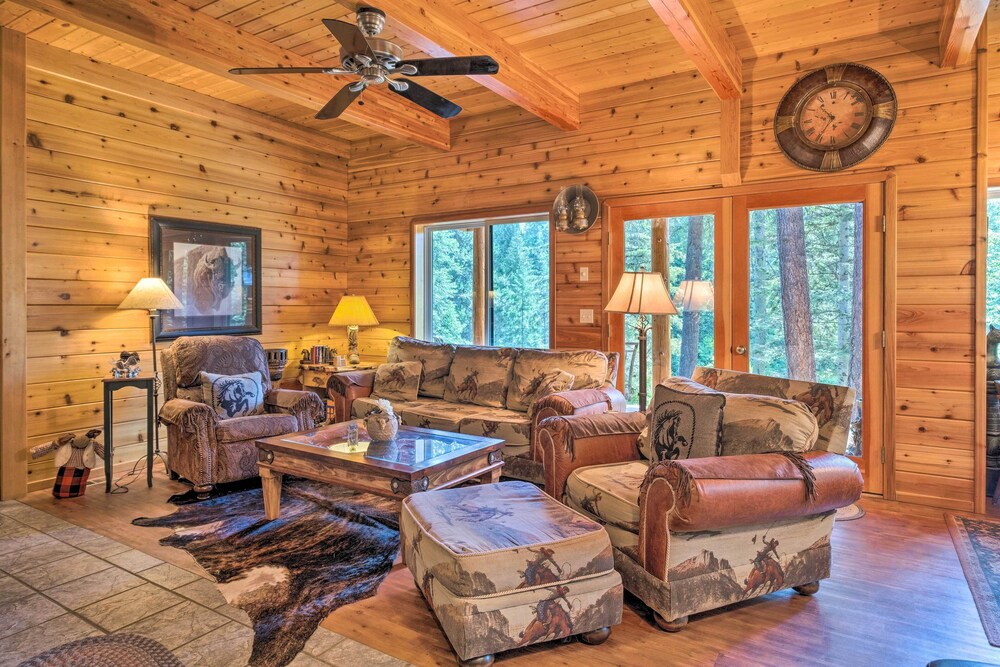 Secluded Leavenworth Cabin on Chiwawa River! view 2