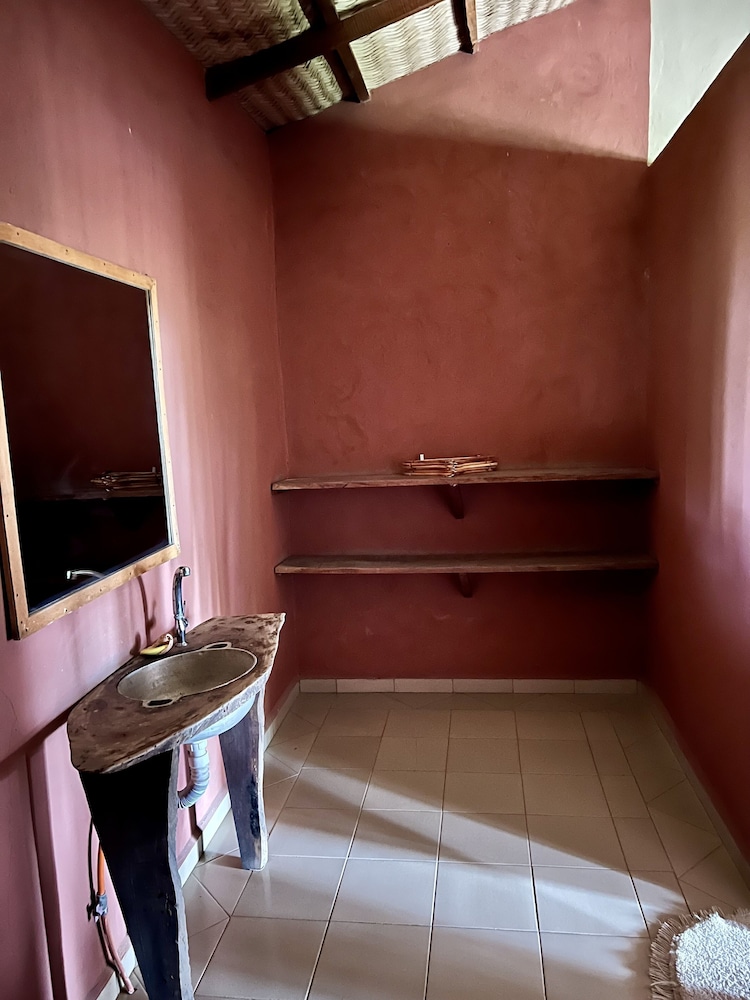 Nemasu Eco-Lodge