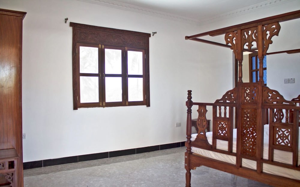 Bazi's House