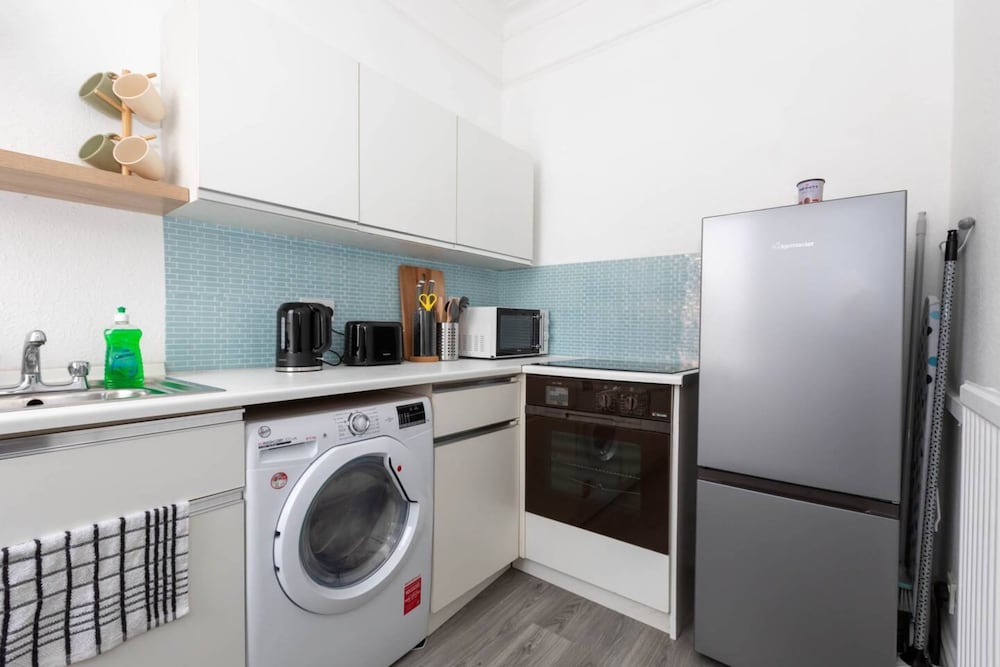 Peaceful and Light 1 Bedroom Flat in Kilburn