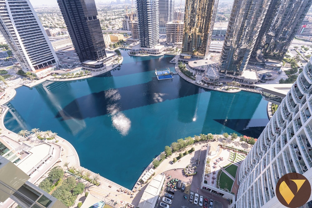Walkable to Metro at Heart of JLT