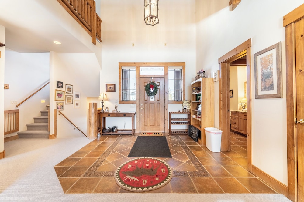 94 Ryan Gulch Road