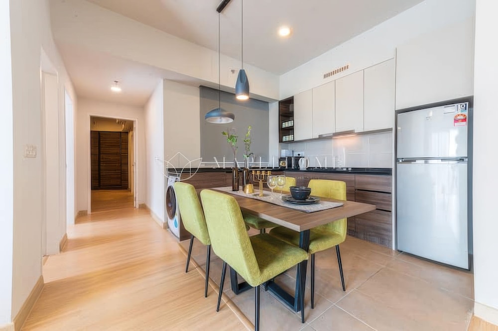 Windmill Upon Hills Retreat Apartments