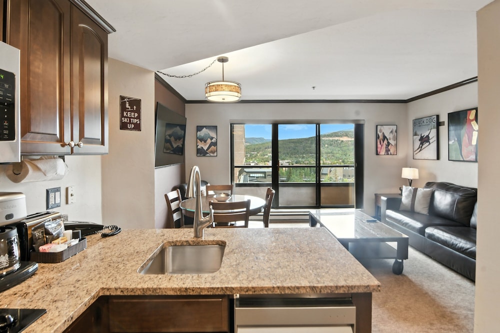 Ski-in/ski-out Beaver Run Retreat 1 Bedroom Condo