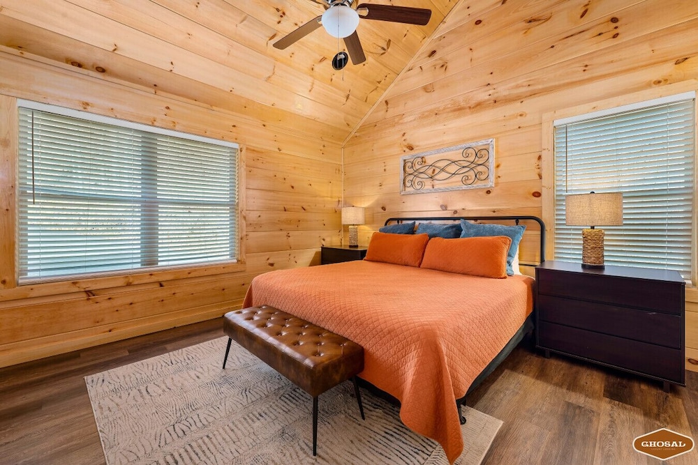 Twin Summit Resort