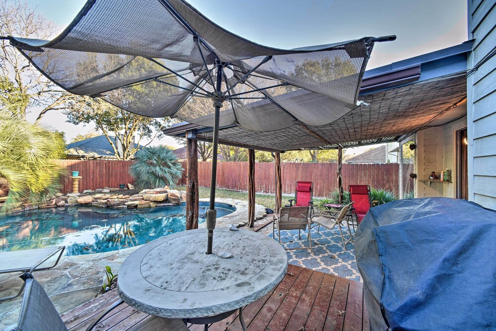 Peaceful San Antonio Oasis w/ Private Pool + Grill view 2