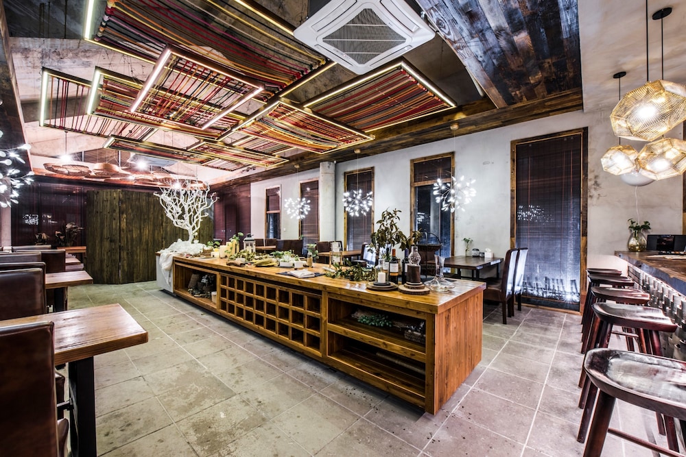 Go Native Downtown House Ningbo