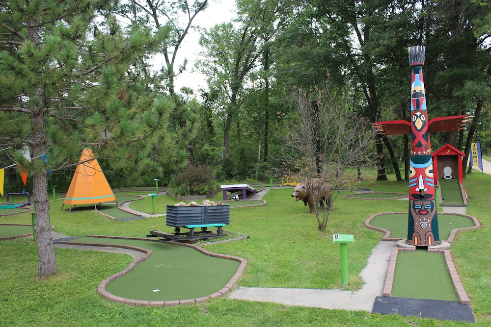 Yukon Trails RV Camping Resort - Property Image 3