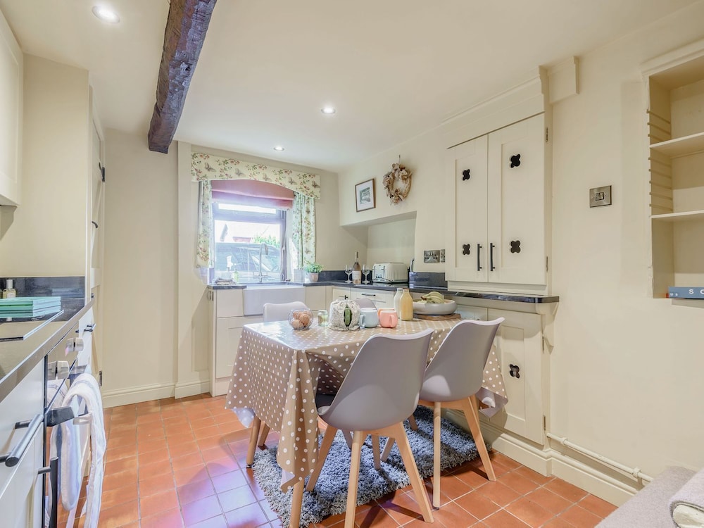 Mulberry Cottage