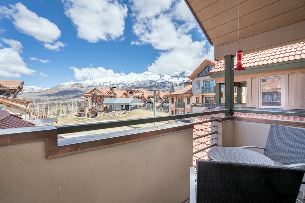 Blue Mesa 2 Unit Buyout by Avantstay 2 Units Centrally Located Ski In Ski Out Unit