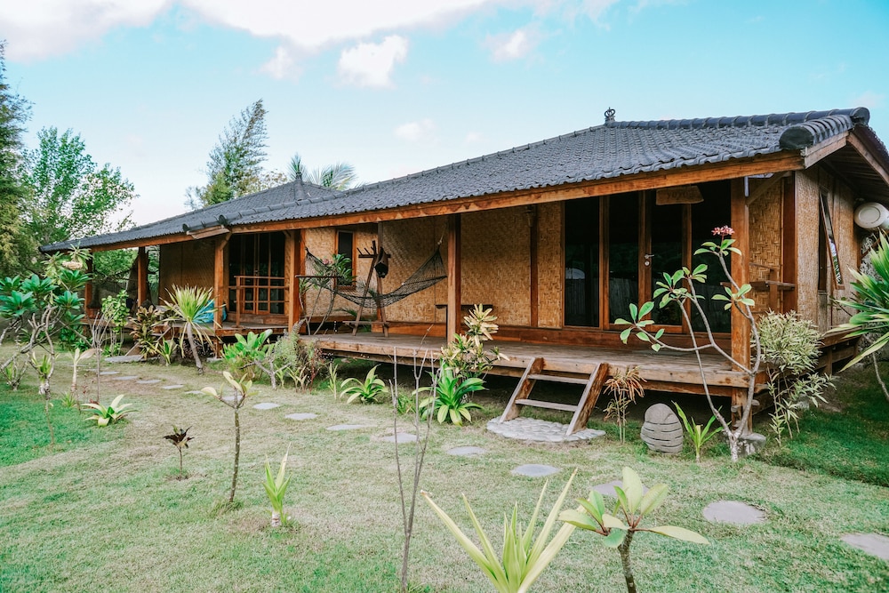 Baha Baha Villas