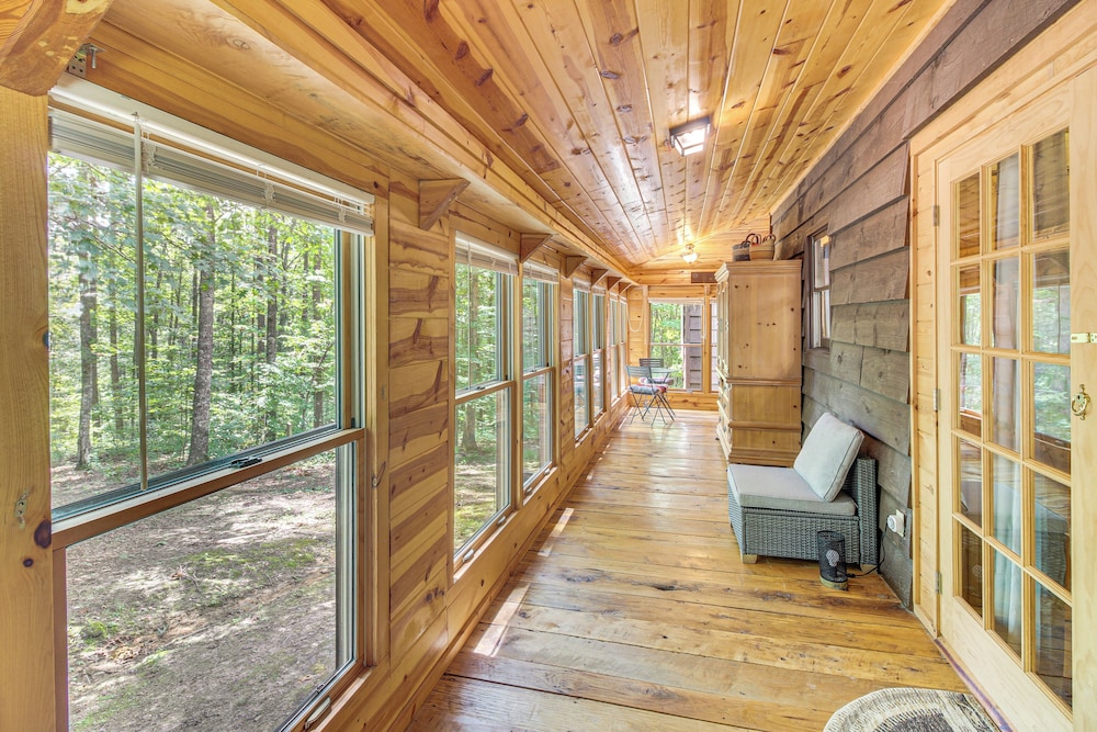 Sunroom, Grill & Wraparound Porch: Jamestown Home