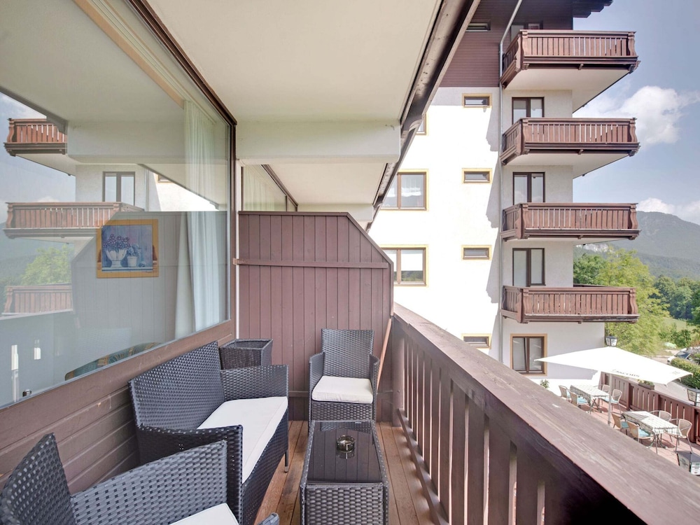 Cosy Holiday Home in bad Goisern With Balcony