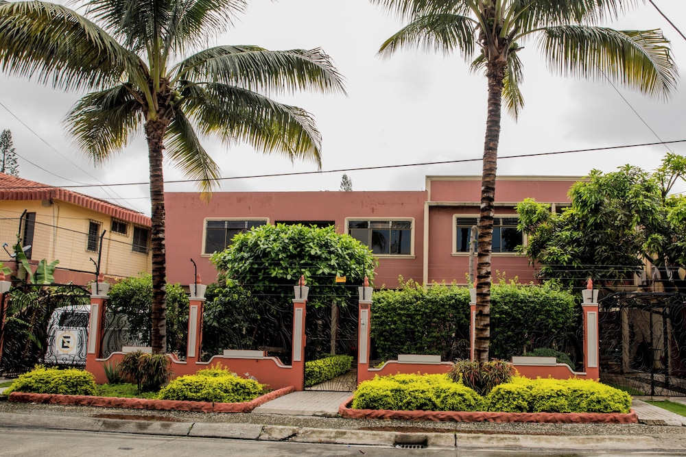 Hostel Nucapacha