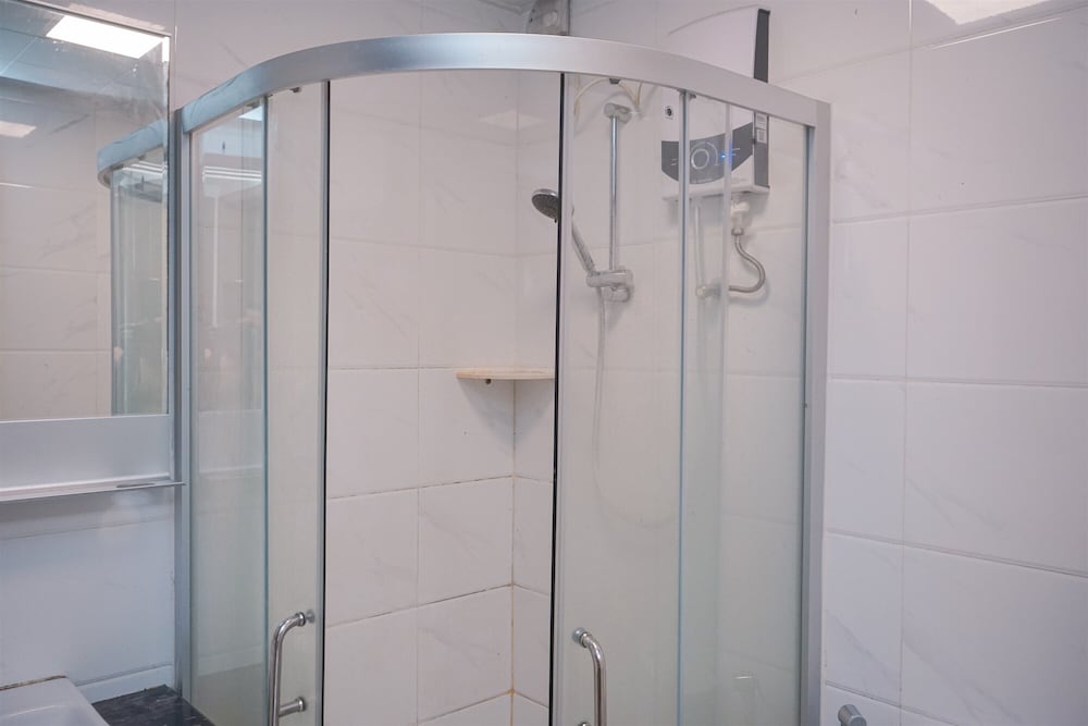 Simple Look 3Br Apartment Near Aeon Mall At Sky House Bsd