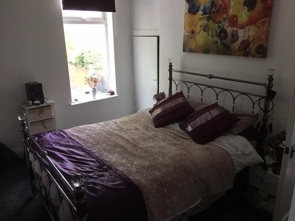 Darlington, Chuch End Town House With 2 Bedrooms view 4