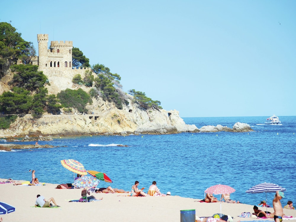 Cozy Villa in Lloret de Mar With Private Swimming Pool