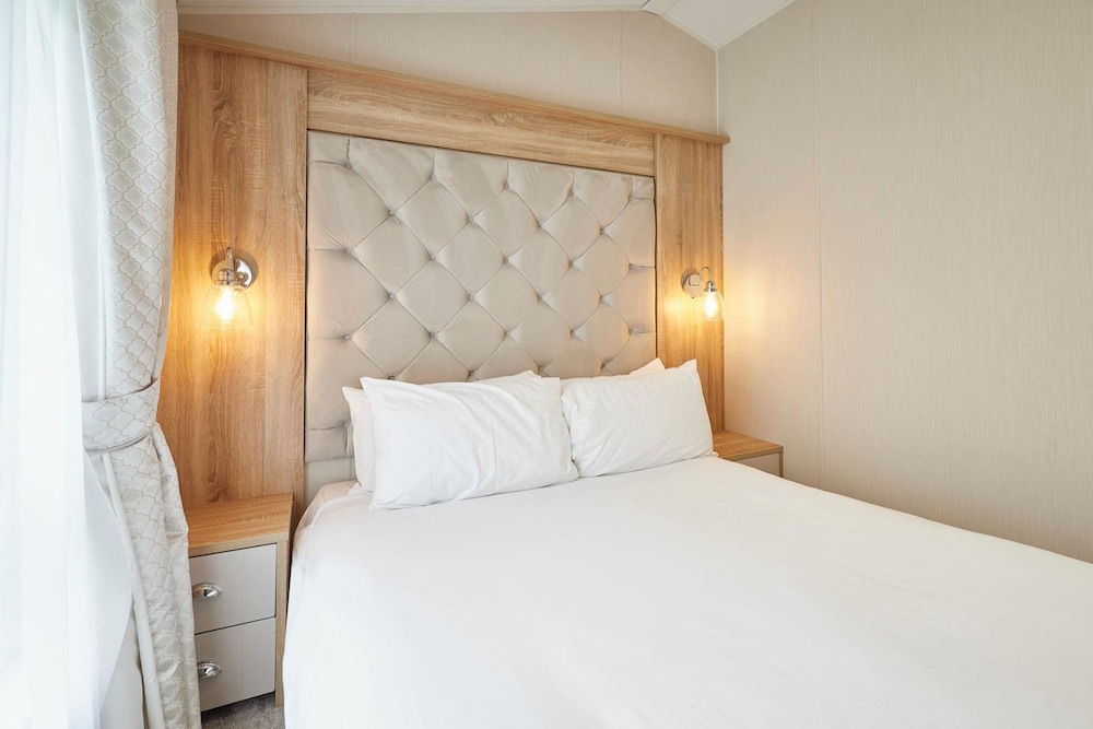 Host Stay Flamingo Lodge